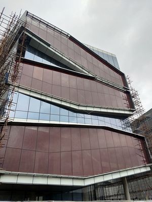 O círculo afia a rede de arame irregular 0.38MM laminou os painéis de vidro
