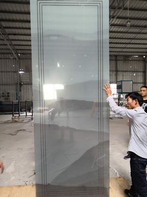 A tela exterior endureceu o vidro laminado decorativo de 3mm