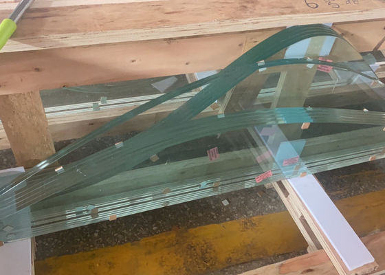 A separação decorativa endurecida laminou o vidro dado forma irregular